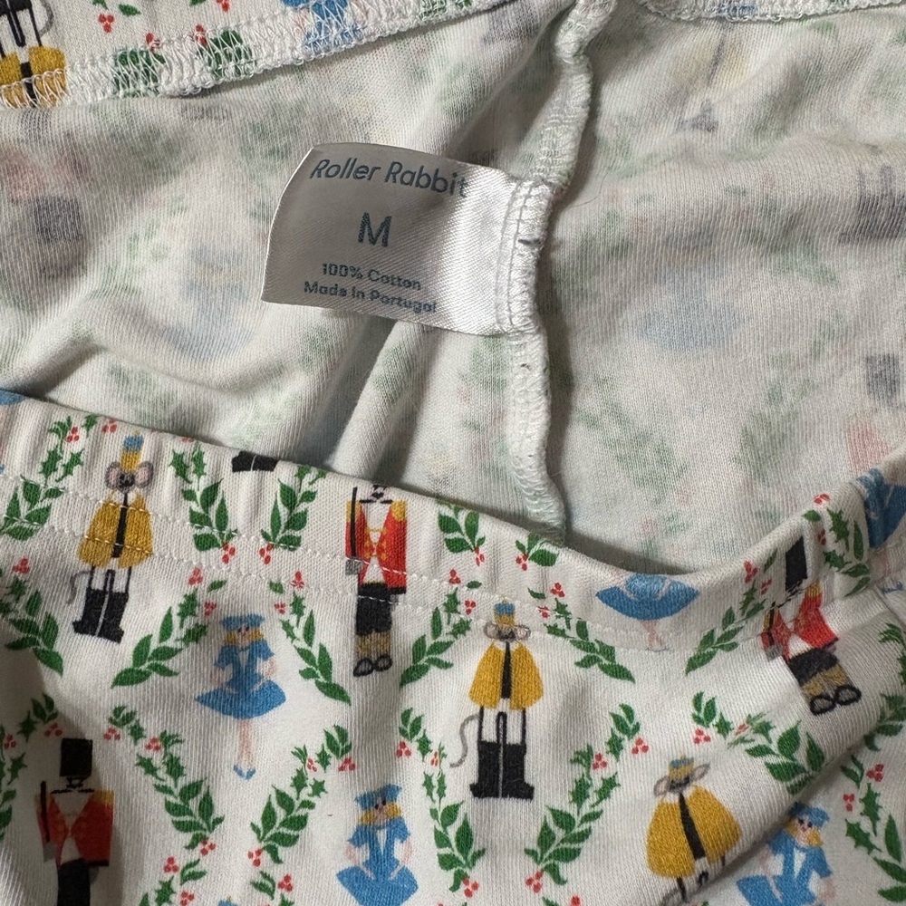 Roller Rabbit Christmas PJs - Picture 6 of 6